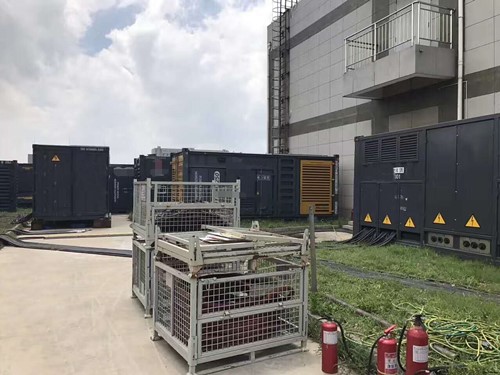 前郭除了定期检查，还有哪些方法可以及时发现接触式转速表探头的磨损？